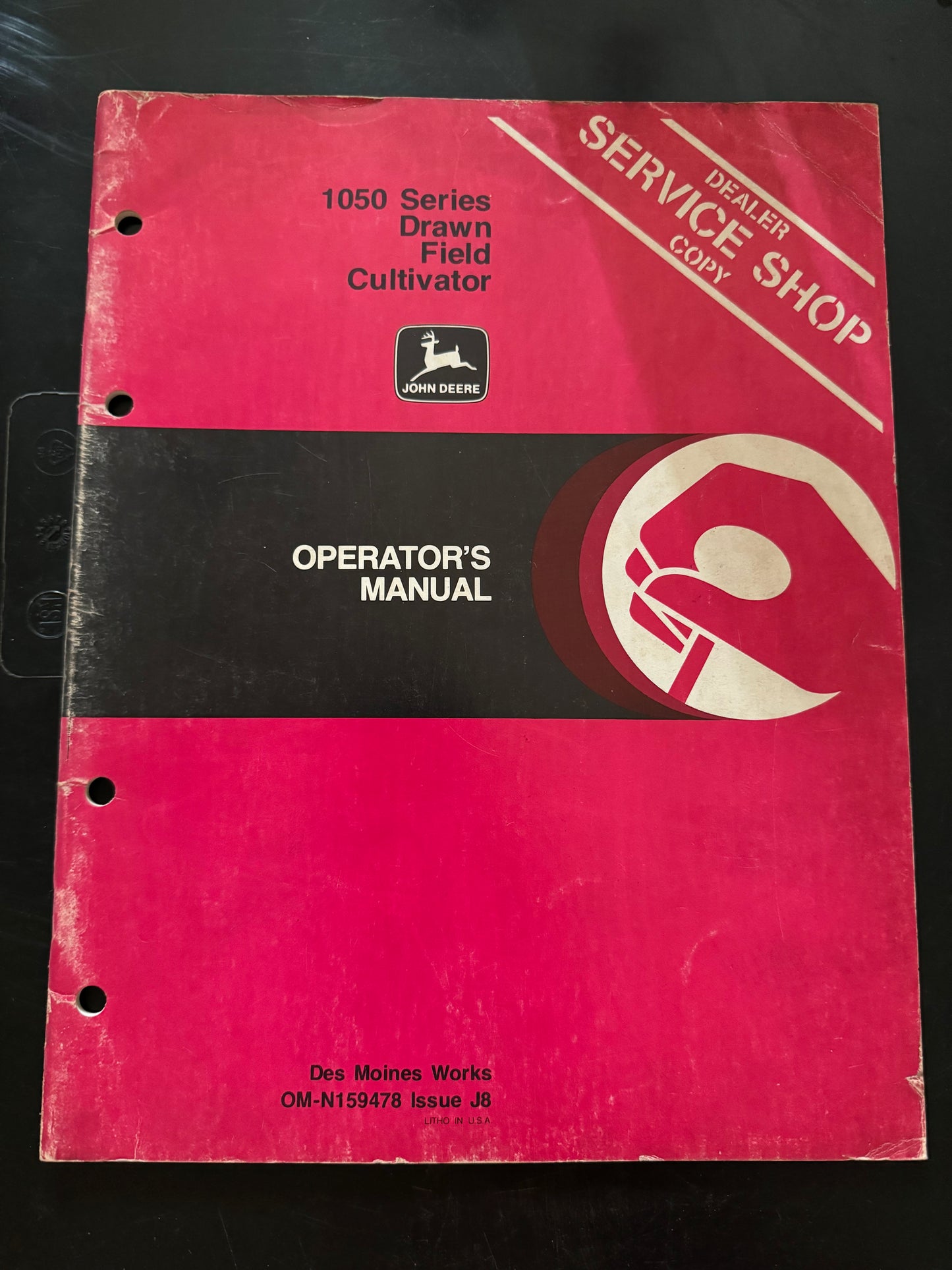 John Deere _ 1050 Series Drawn Field Cultivator _ Operator’s Manual