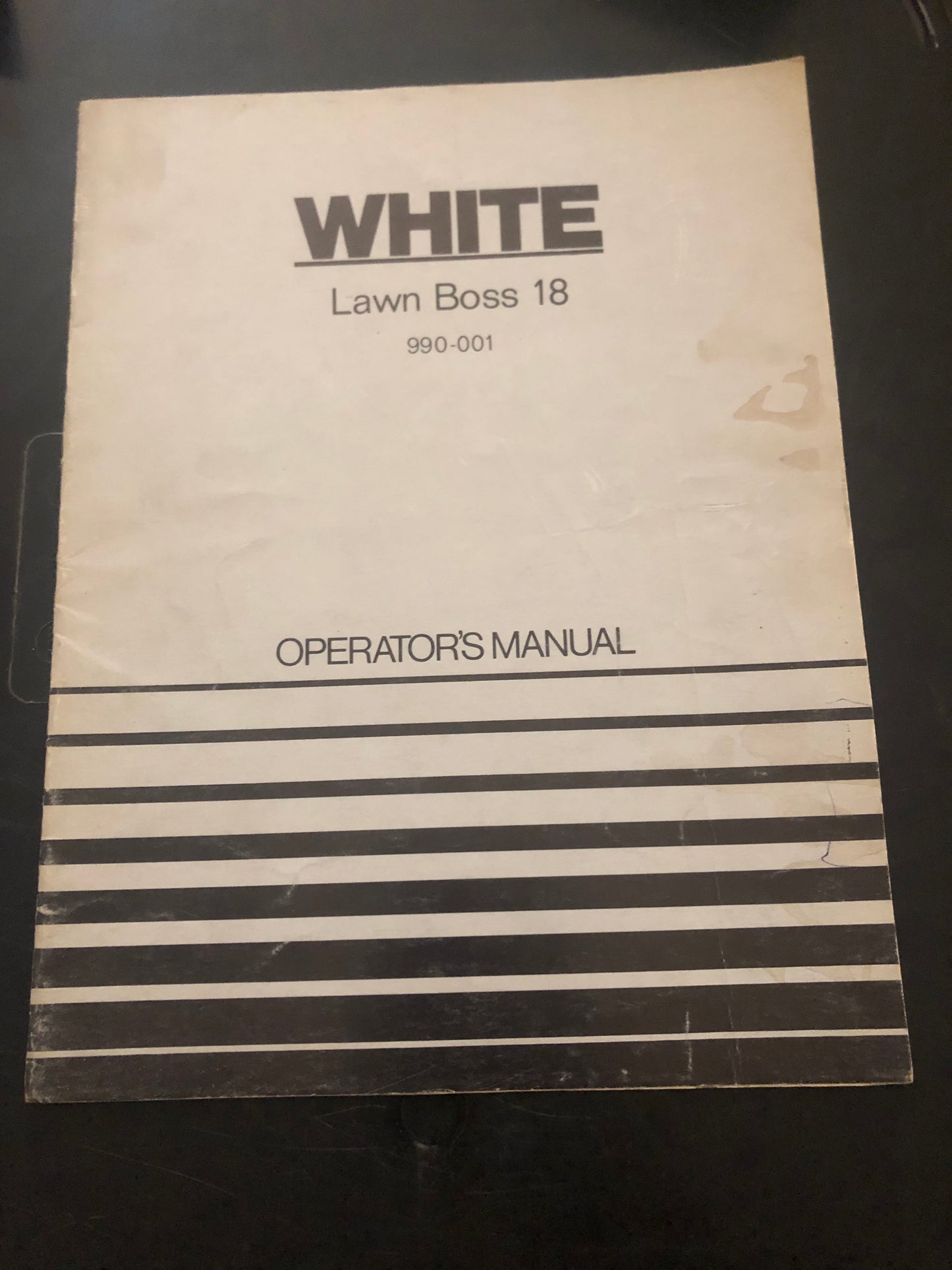 White _ Lawn Boss 18 _ Operator’s Manual