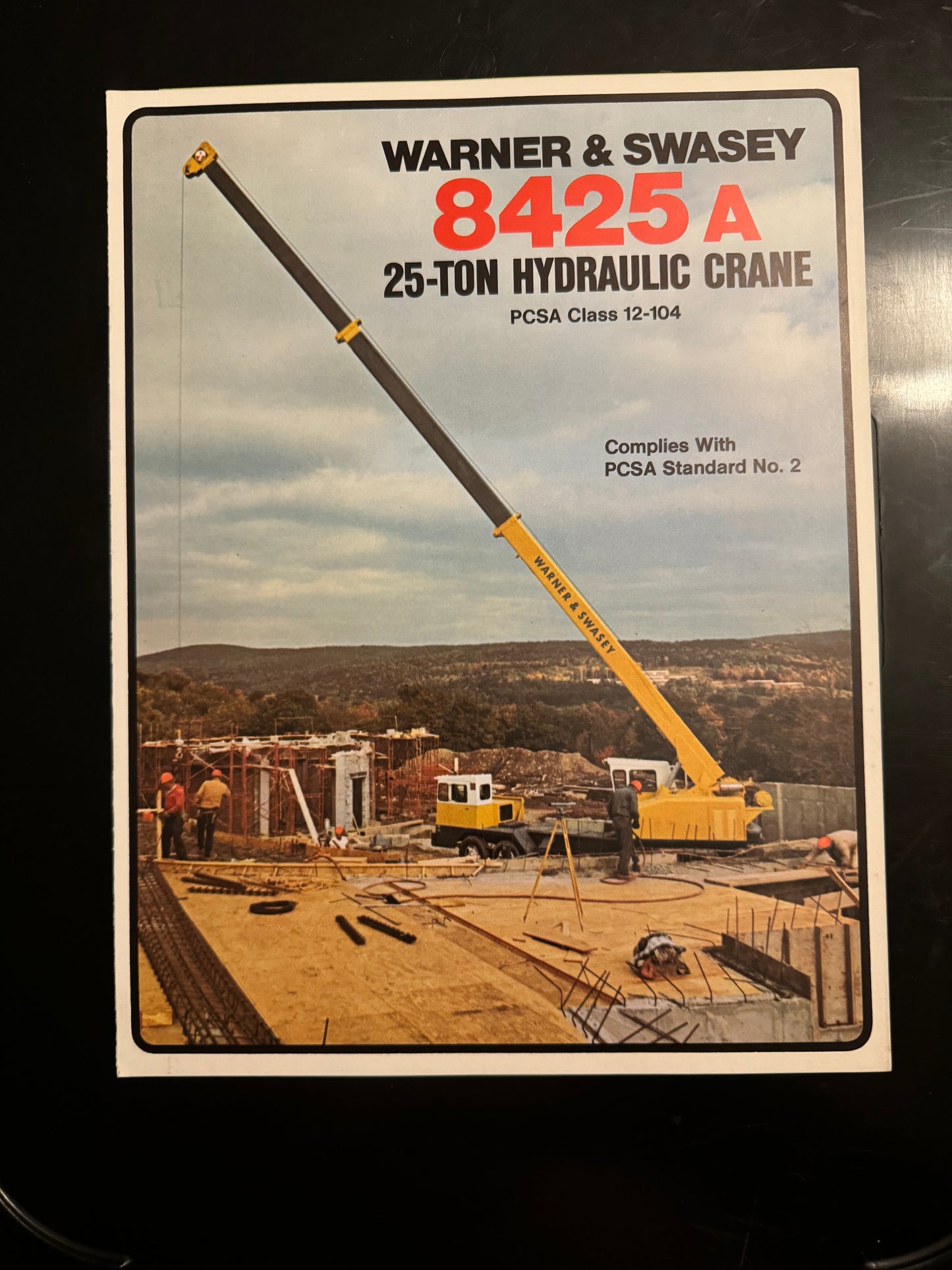 Warner & Swasey _ 8425 A 25-ton Hydraulic Crane