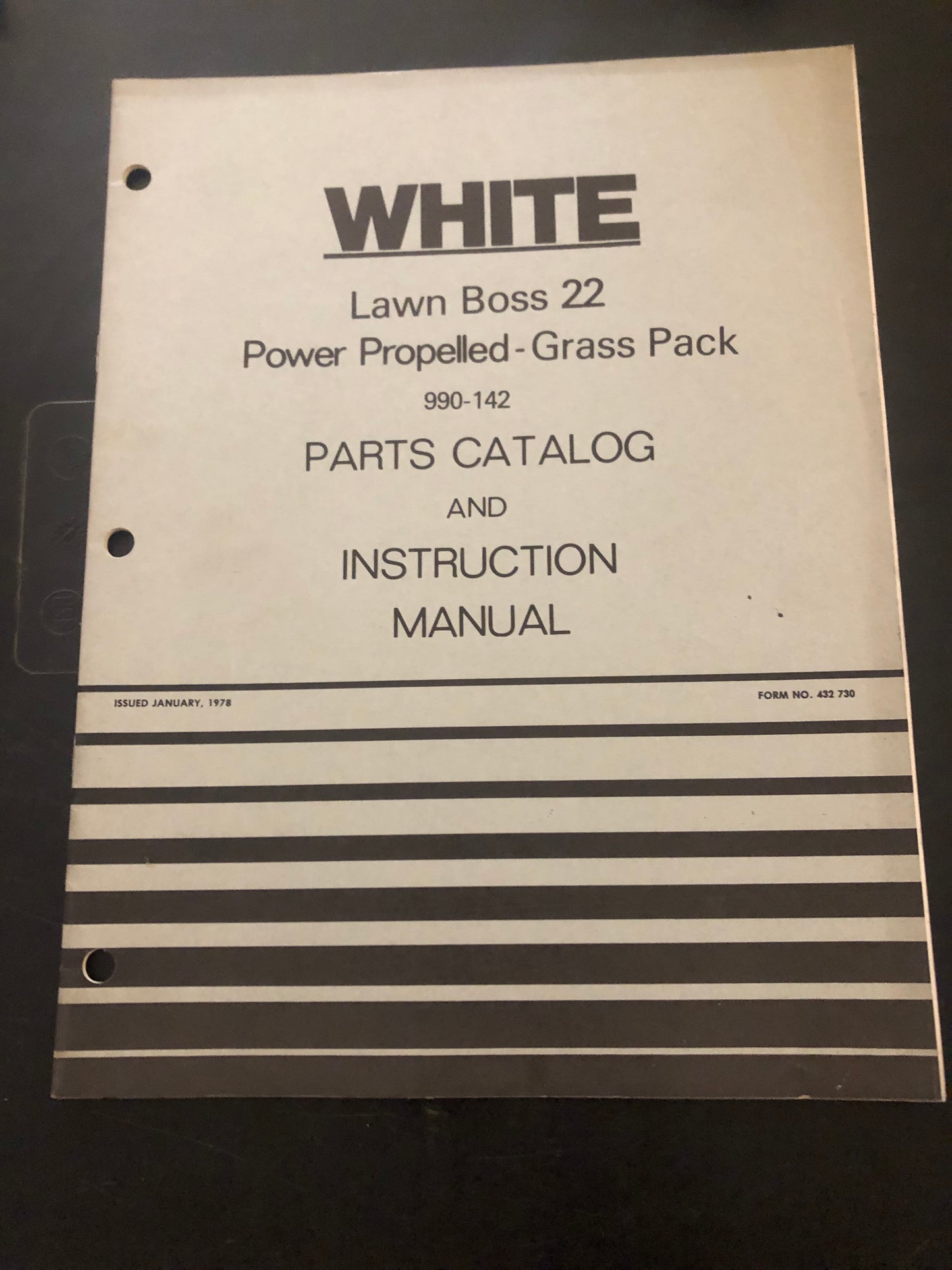 White _ Lawn Boss 22 - Power Propelled - Grass Pack _ Parts Catalog & Instruction Manual