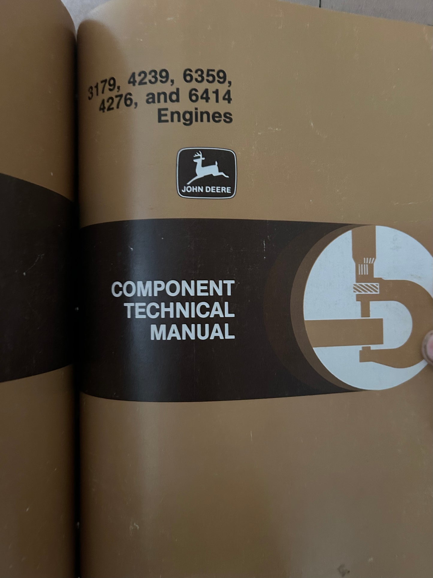 John Deere _ 850B Crawler Bulldozer _ Parts Catalog & Component Technical Manuals
