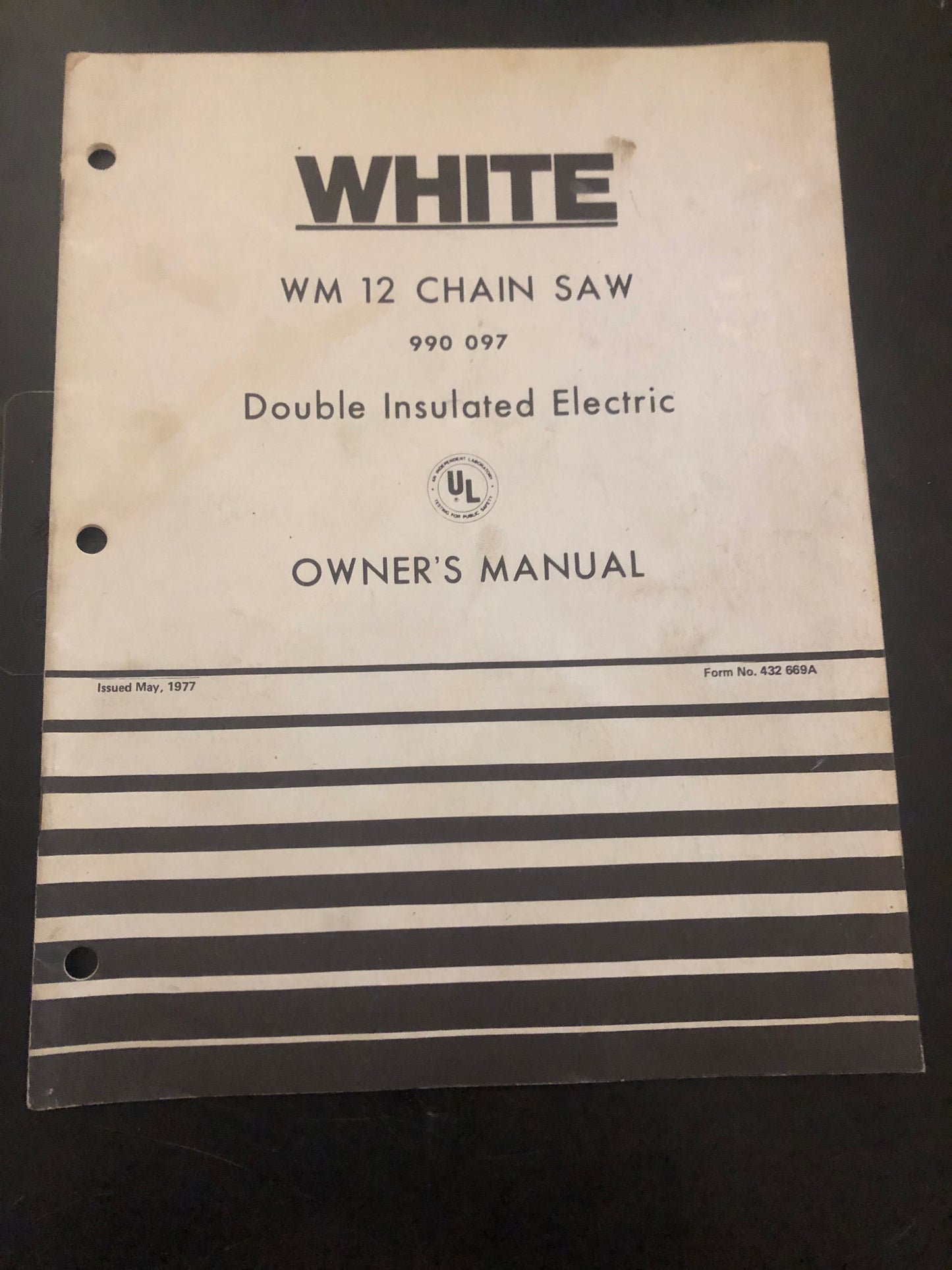 White _ WM 12 chain saw _ Owner’s Manual