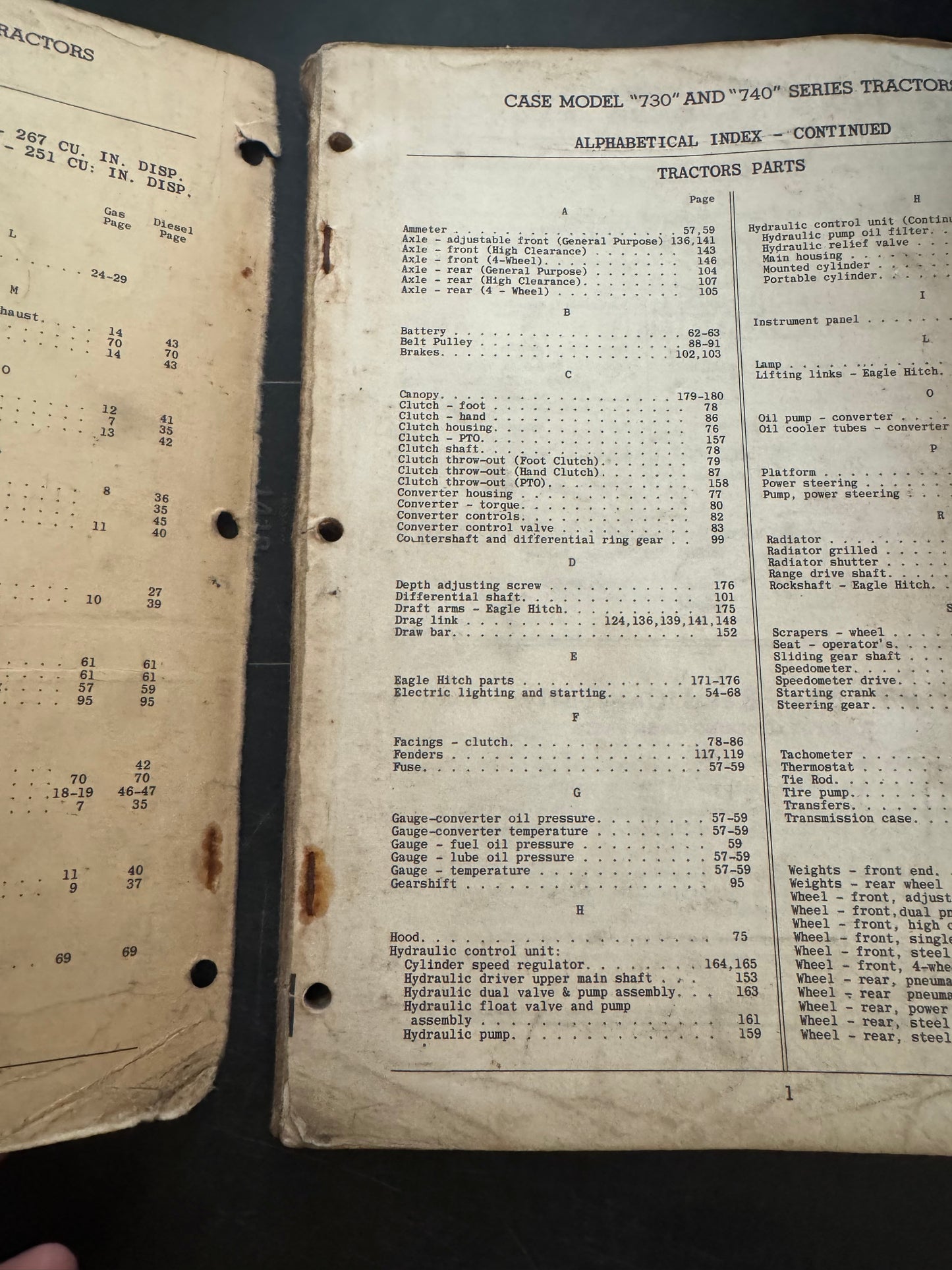 Case _ Model 730 & 740 Series Tractors Agricultural Wheel Type _ Parts Catalog No. 673