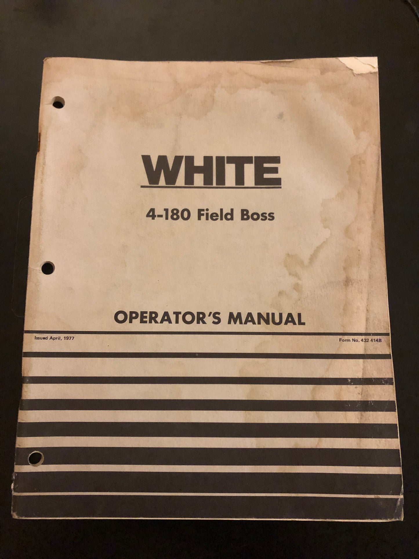 White _ 4-180 Field Boss Tractor _ Operator’s Manual