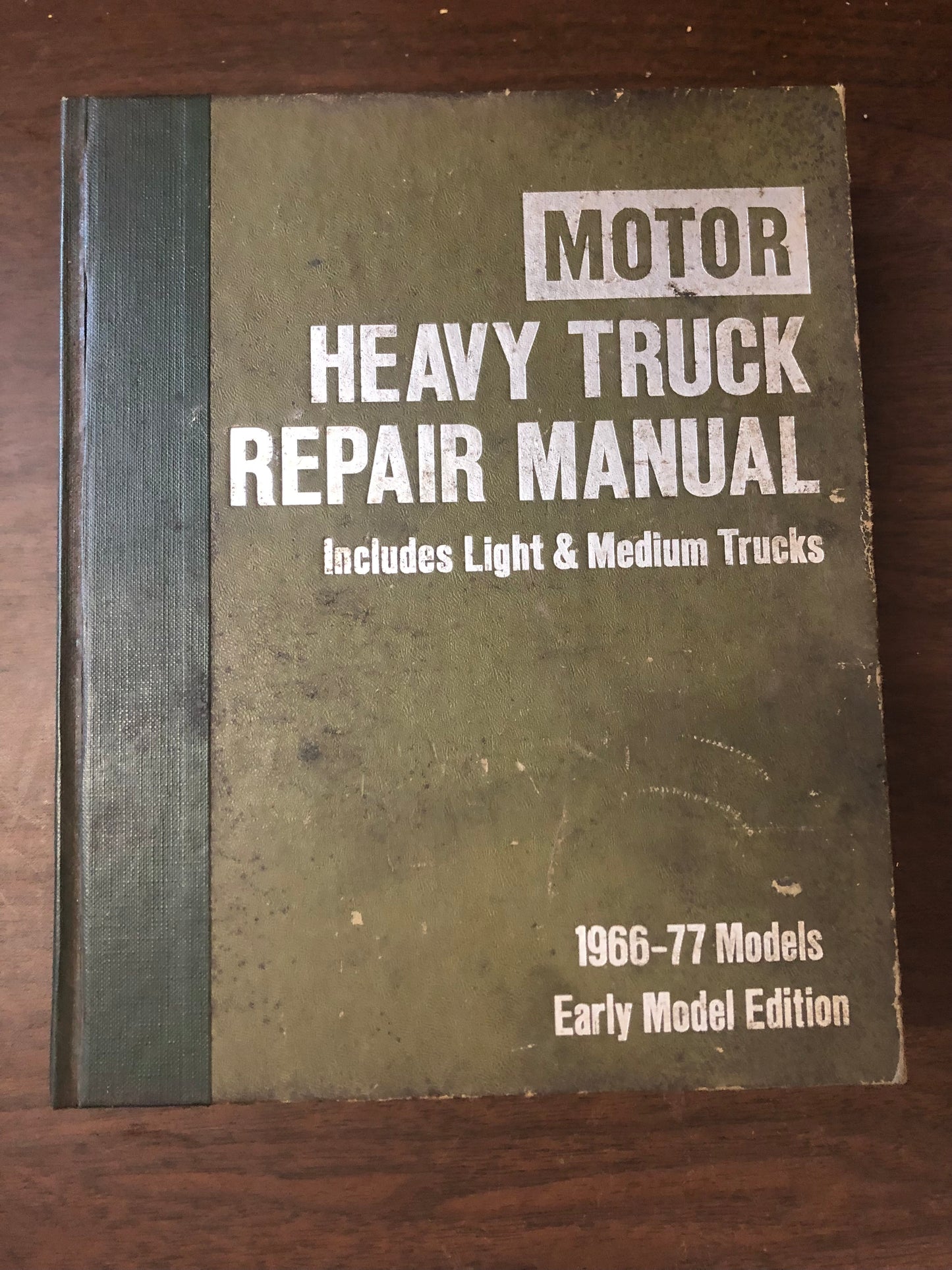 Motor _ Heavy Truck 1966-77 models _ Repair Manual