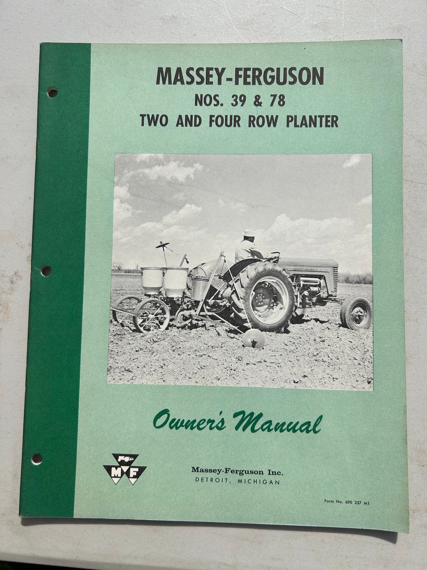 Massey Ferguson MF 39 & 78 Two and Four-Row Planter