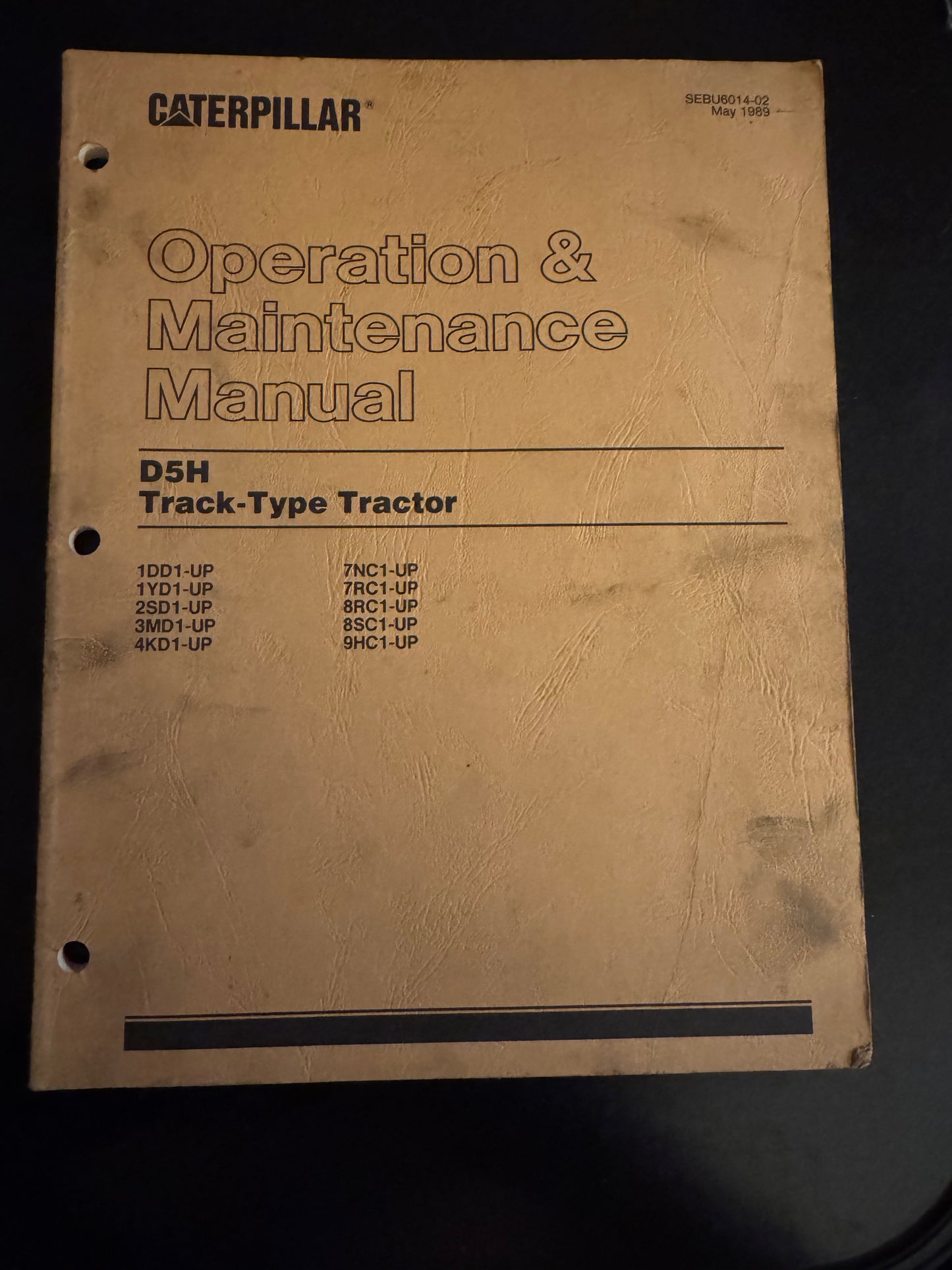 Caterpillar _ D5H Track-Type Tractor _ Operation & Maintenance Manual