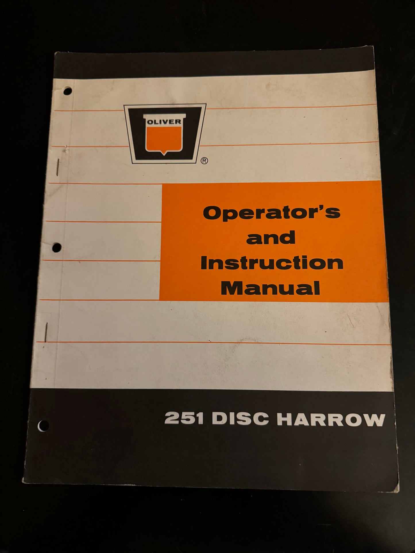 Oliver _ 251 Disc Harrow _ Operator’s & Instruction Manual