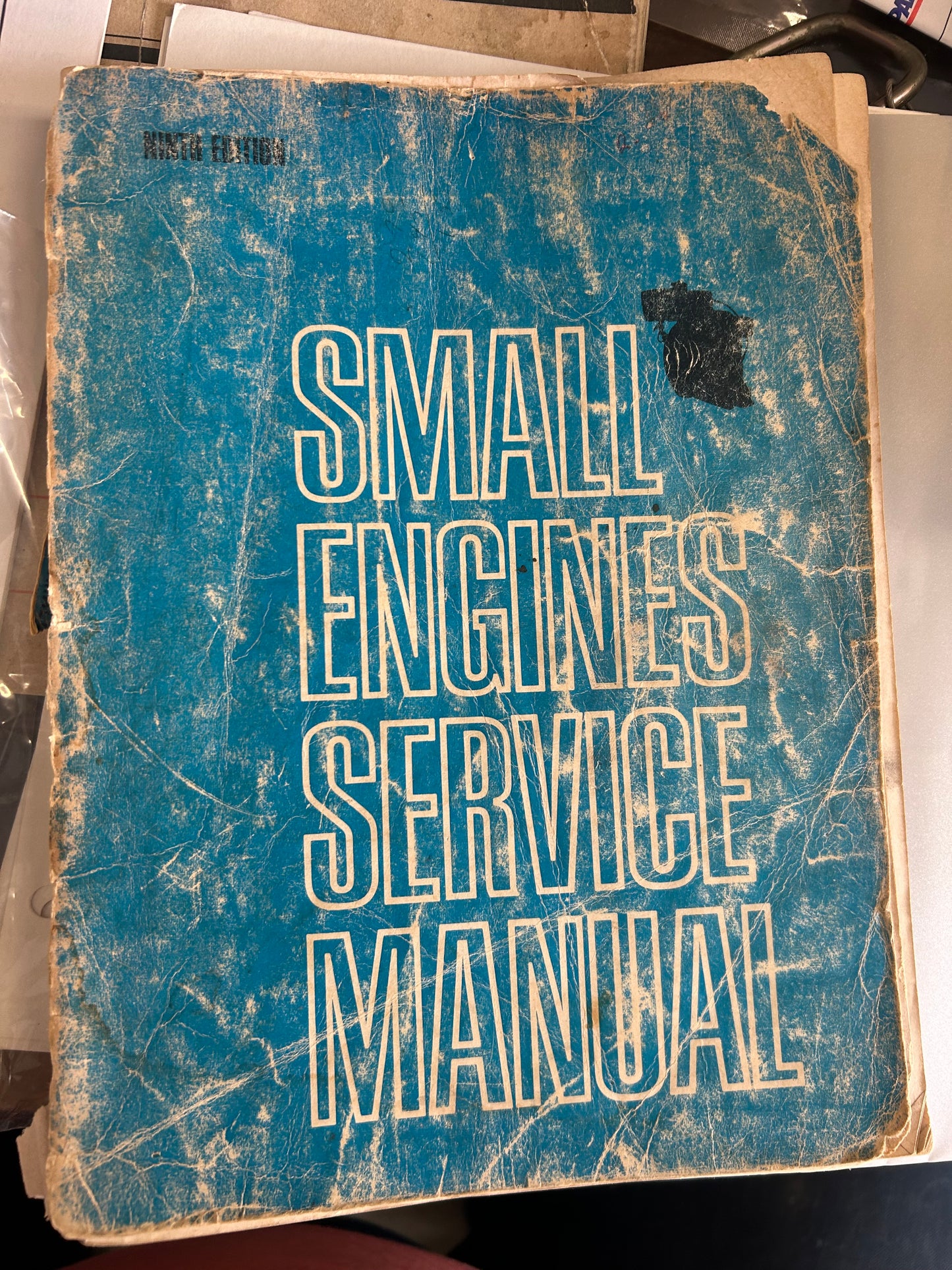 Small Engines Service Manual _ multiple editions