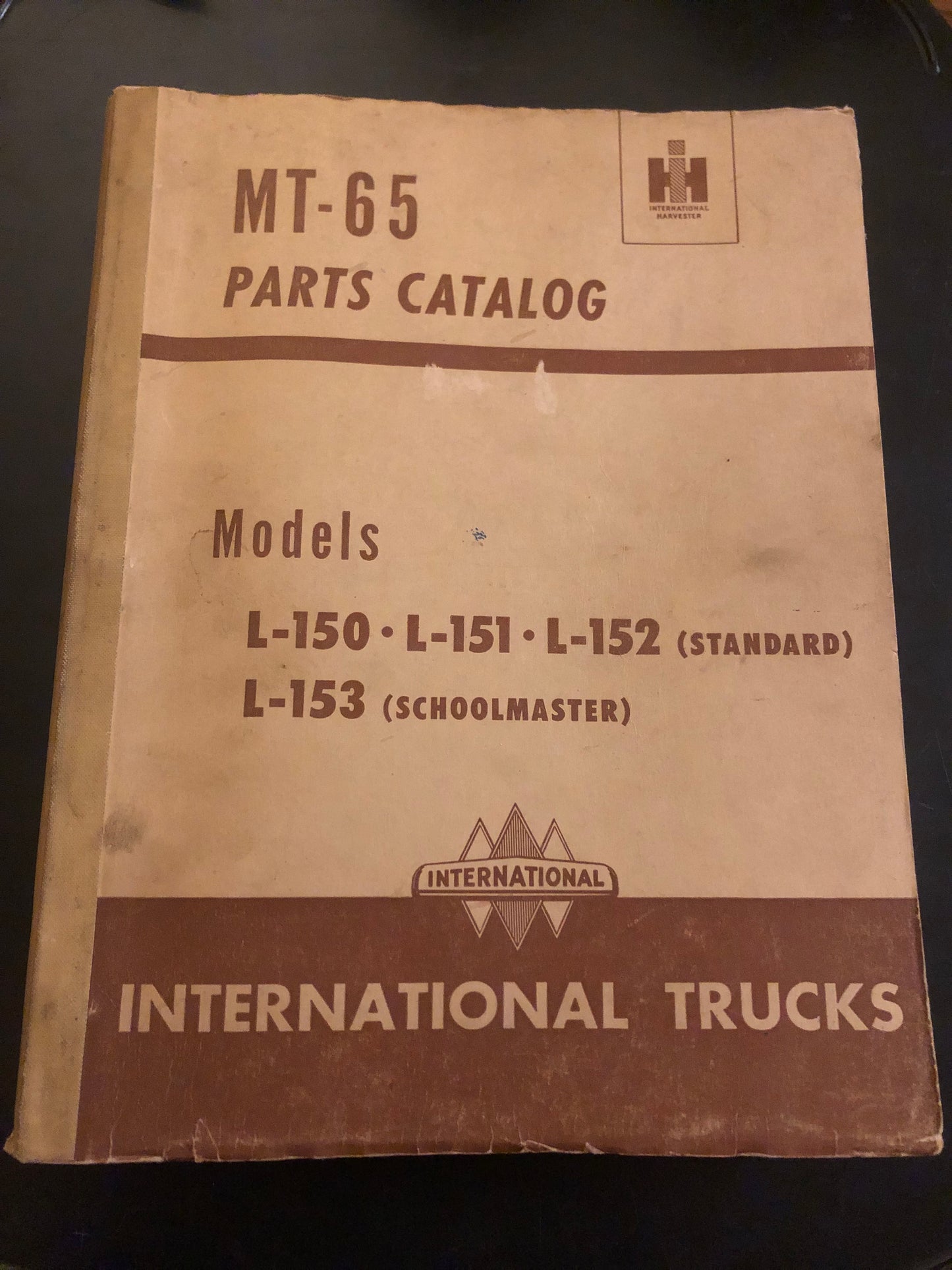 International Trucks _ MT-65 models L150-151-152-153 _ Parts Catalog