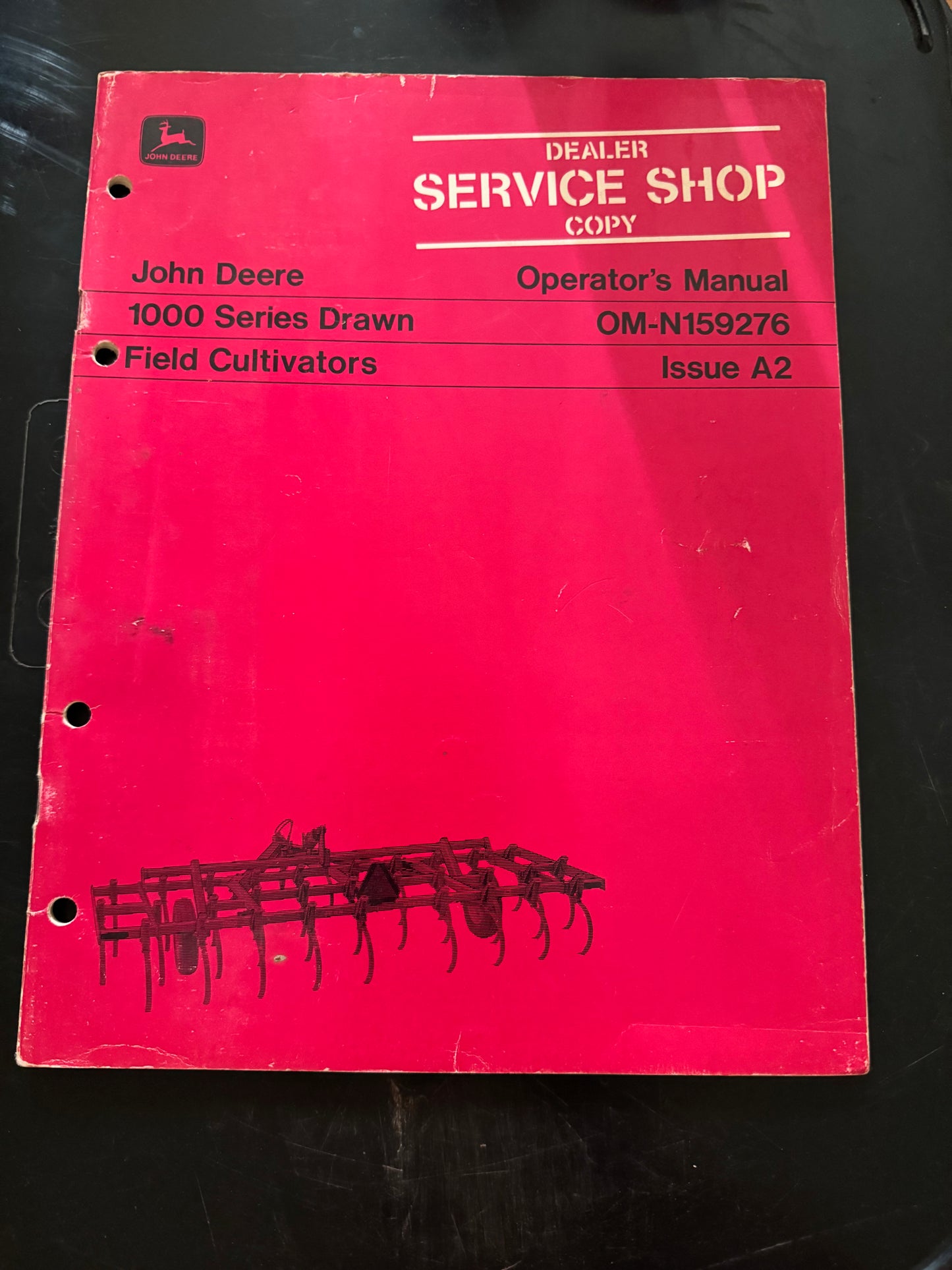 John Deere _ 1000 Series Drawn Field Cultivators _ Operator’s Manual