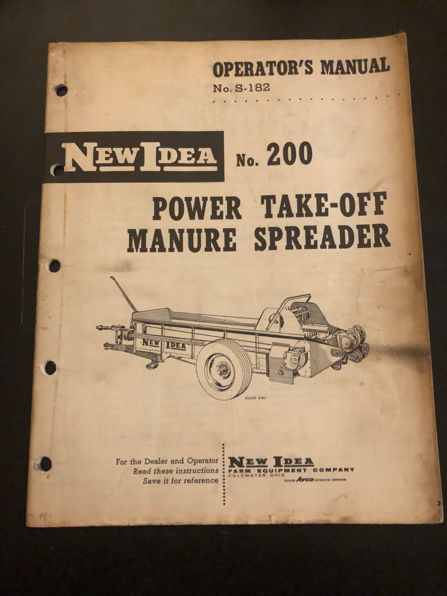 New Idea _ no 200 Power Take-Off Manure Spreader S-182 _ Operator’s Manual