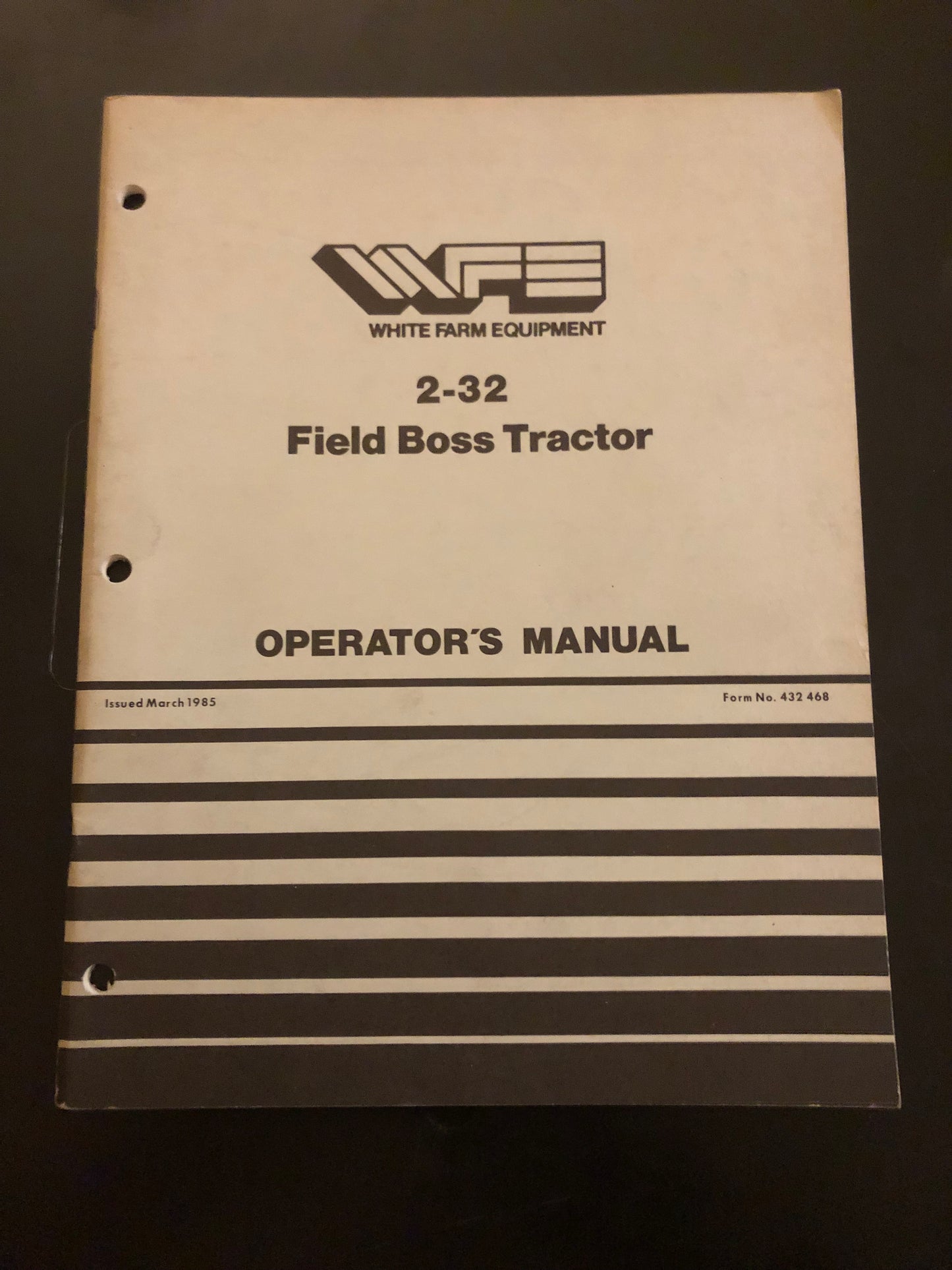 White _ 2-32 field boss tractor _ Operator’s Manual