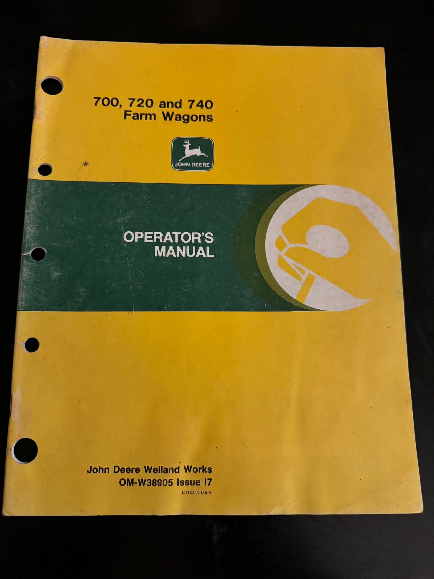 John Deere _ 700, 720 and 740 Farm Wagons _ Operator’s Manual