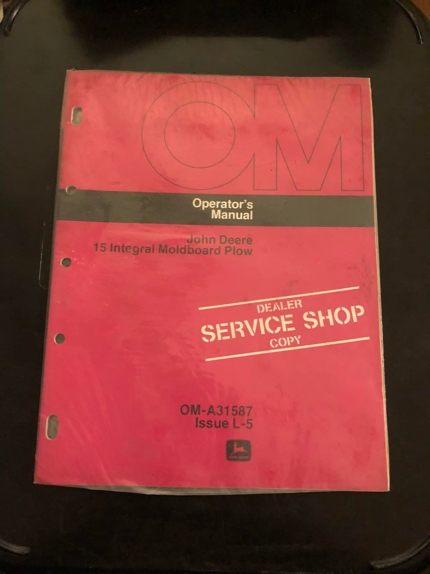 John Deere _ 15 Integral Plow _ Operator's Manual OM-A31587 L5