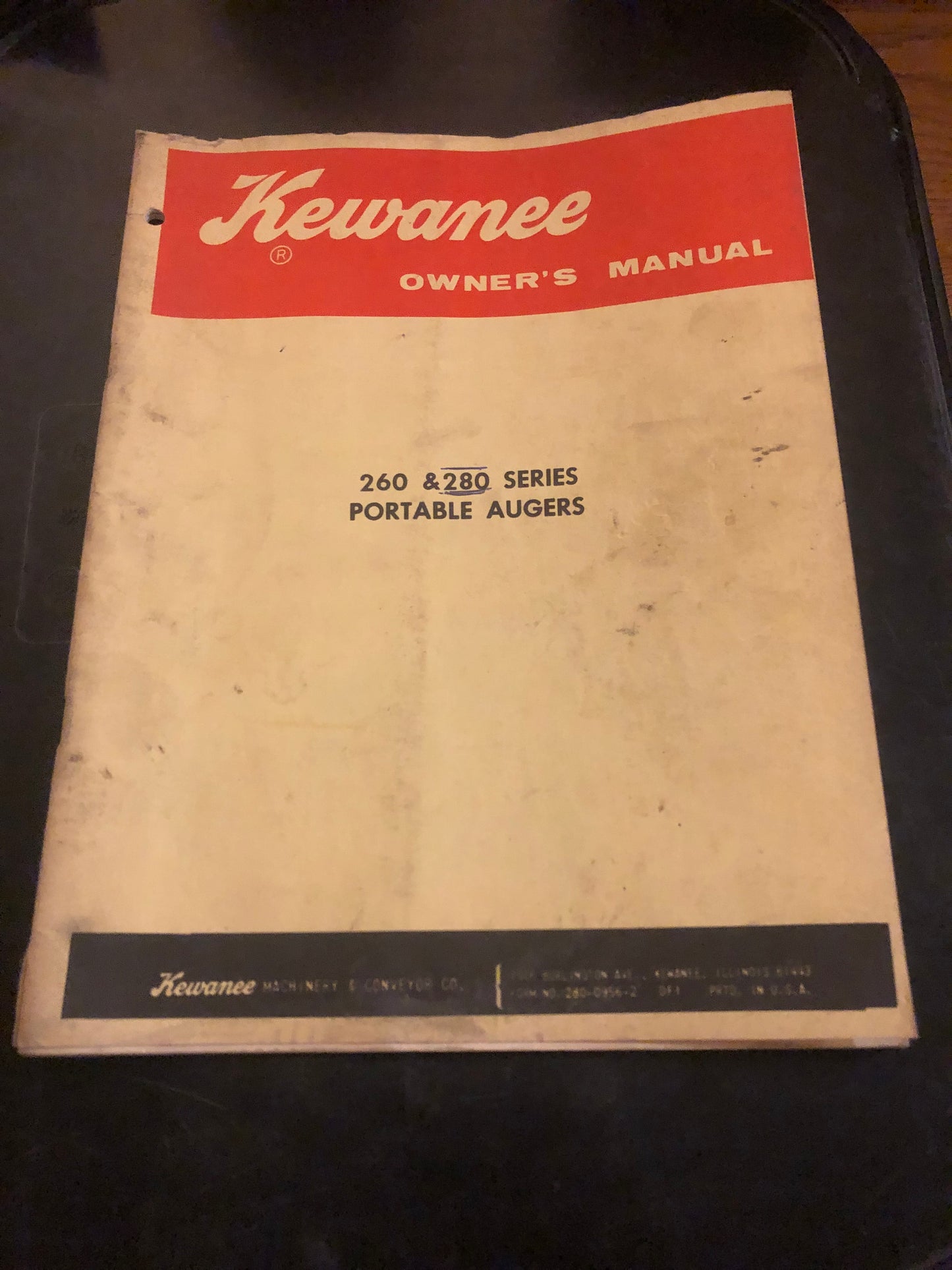 Kewanee _ 260 & 280 Portable Augers _ Owner’s Manual