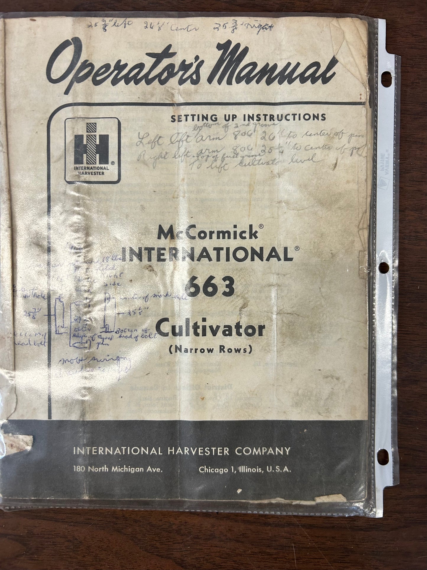 IH _ McCormick 663 Cultivator _ Operator's Manual