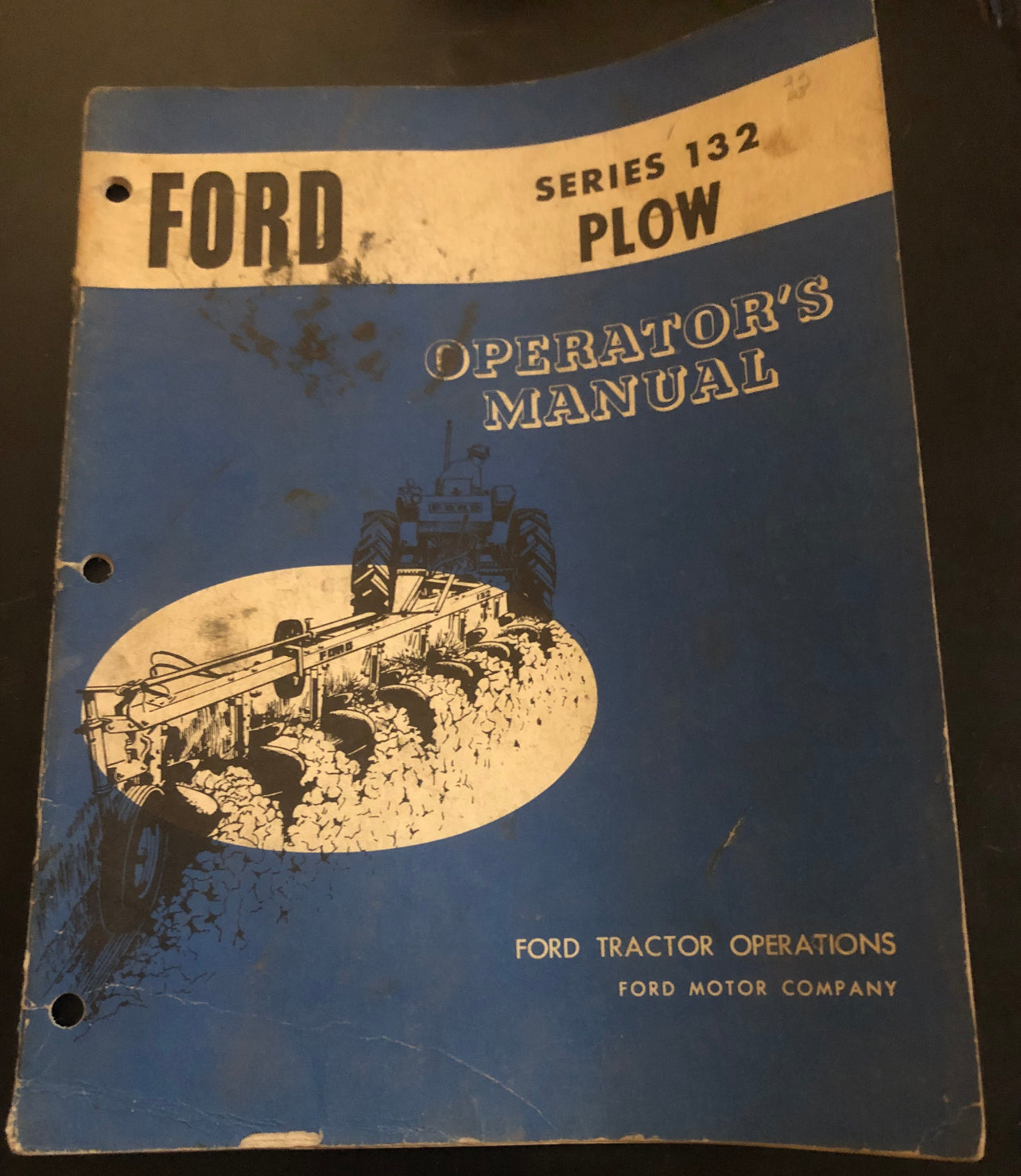 Ford _ Series 132 Plow _ Operator's Manual