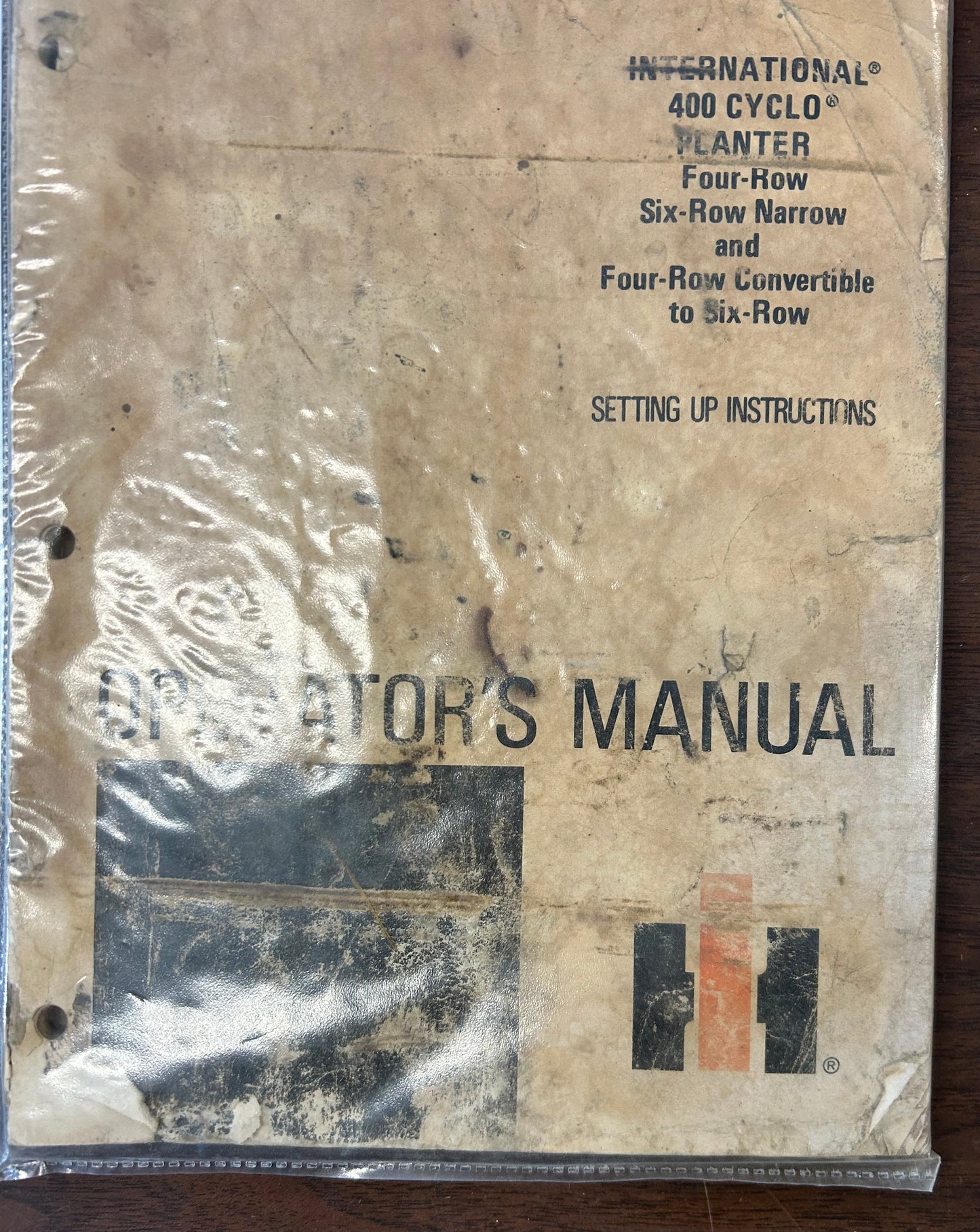 International 400 Cyclo Planter - Operator’s Manual