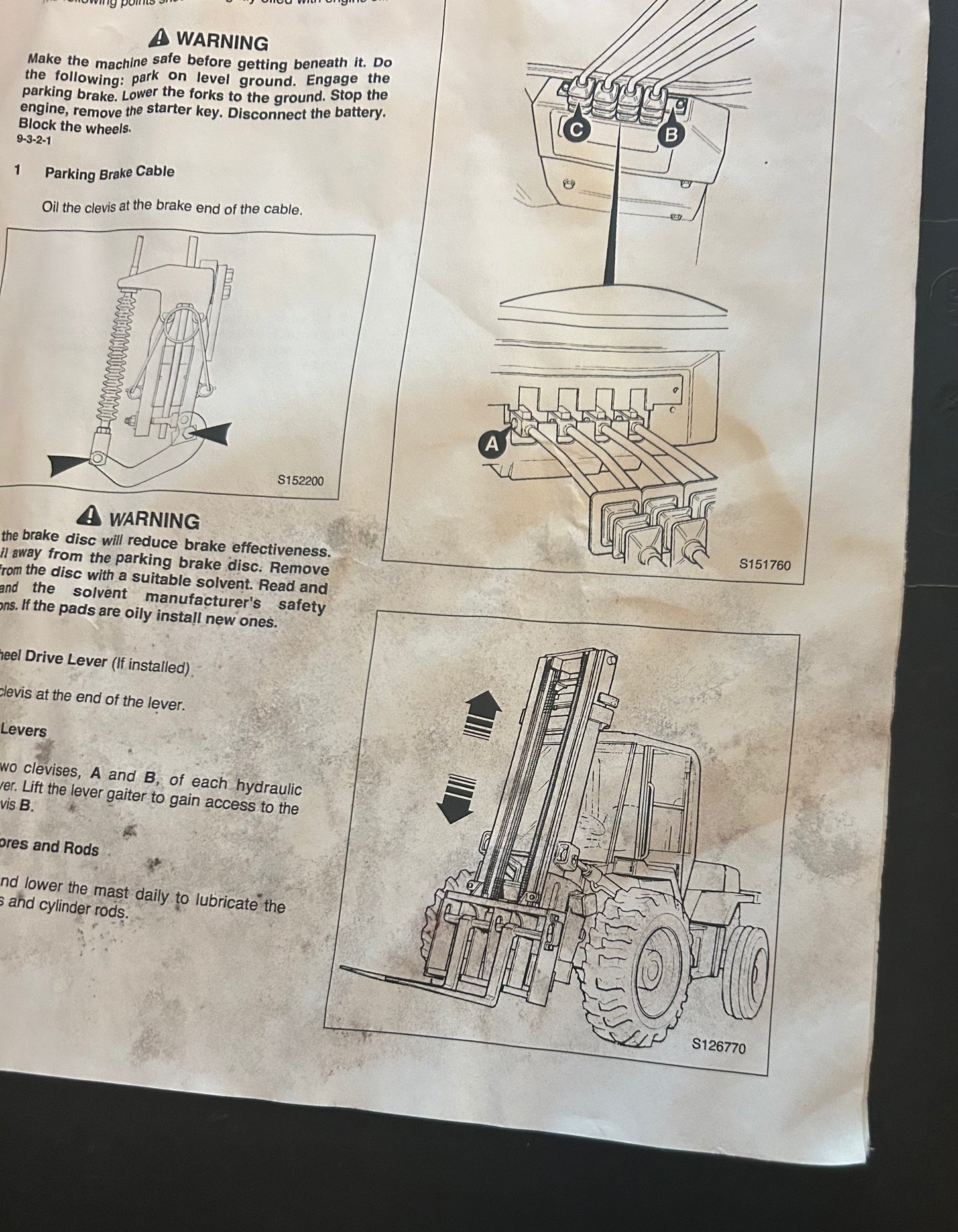JCB _ 926, 930 & 940 Rough Terrain Fork Lift _ Operator Manual