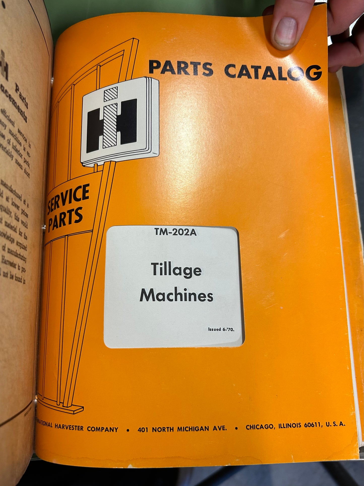 IH _ Tillage Machines _ Parts Catalog