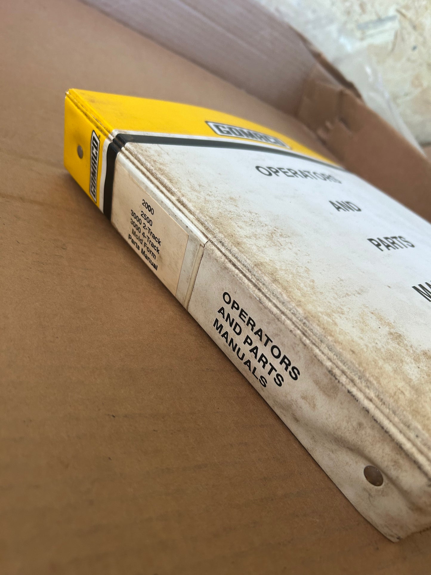 Gomaco _ 2000, 2500, 3000 2-Track, 3000 4-Track & Mold Form _ Parts Manual