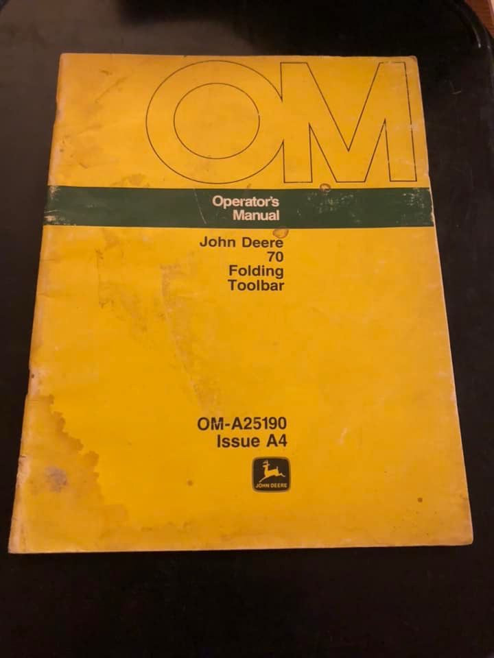 John Deere _ 70 Folding Toolbar _ Operator’s Manual