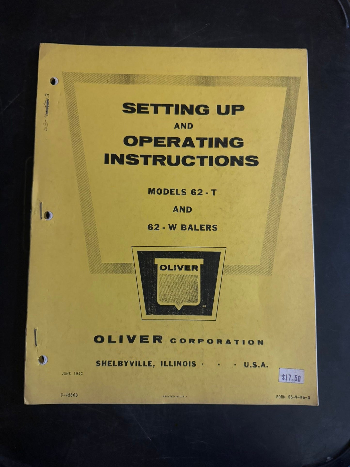 Oliver _ Models 62-T and 62-W Balers _ Setting Up & Operating Instructions
