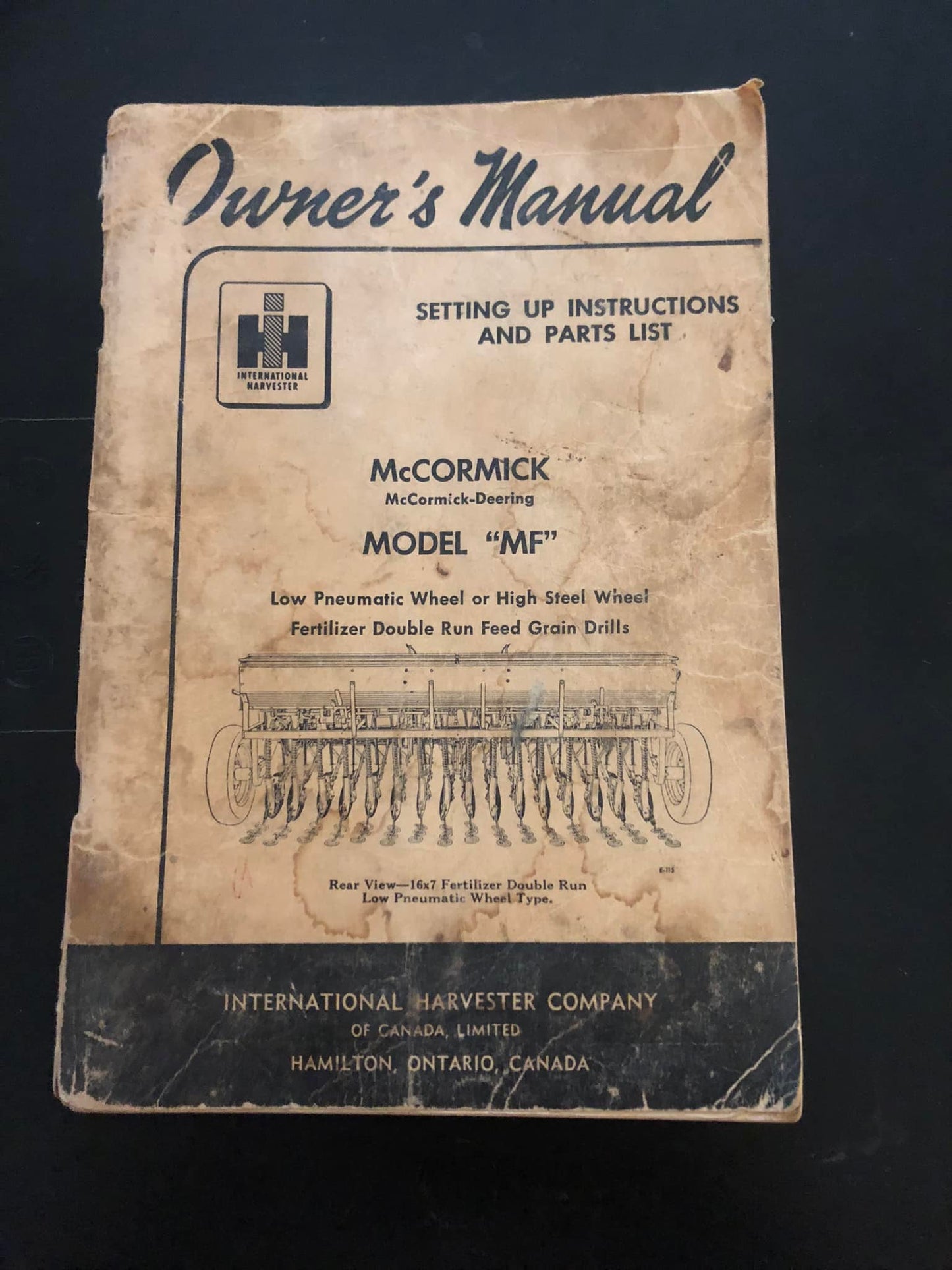 IH _ McCormick model MF fertilizer double run Feed Grain Drills _ Owner’s Manual