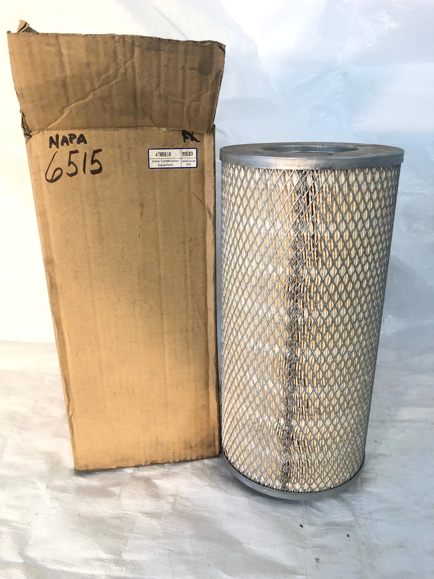 VOLVO-CONSTRUCTION 4785610 - air filters